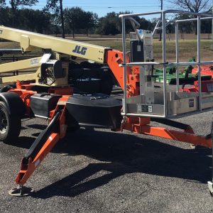 JLG Pull Behind Boom Lift